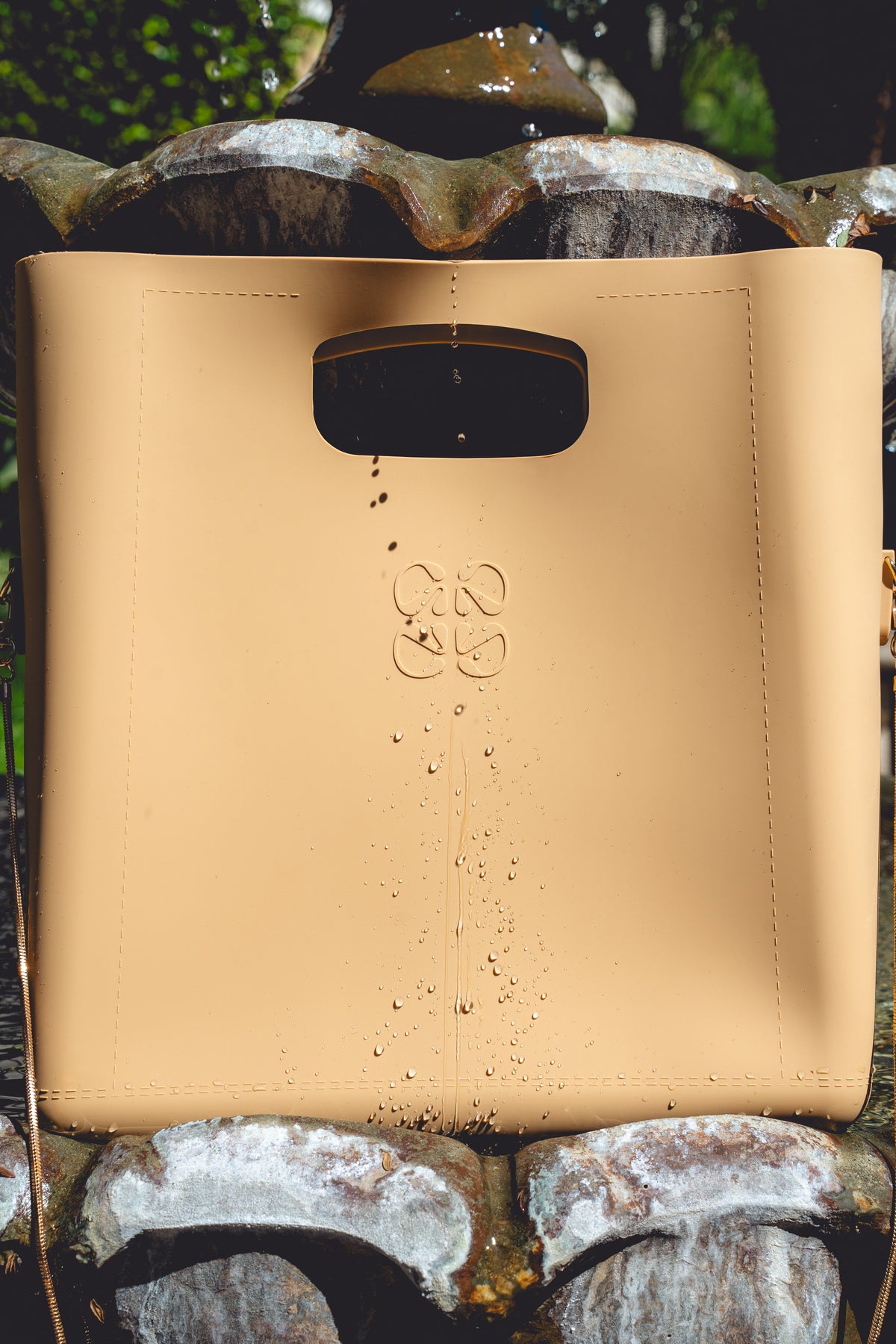 Is Silicone Sustainable? The Eco Credentials of Your Très Gelée Bag